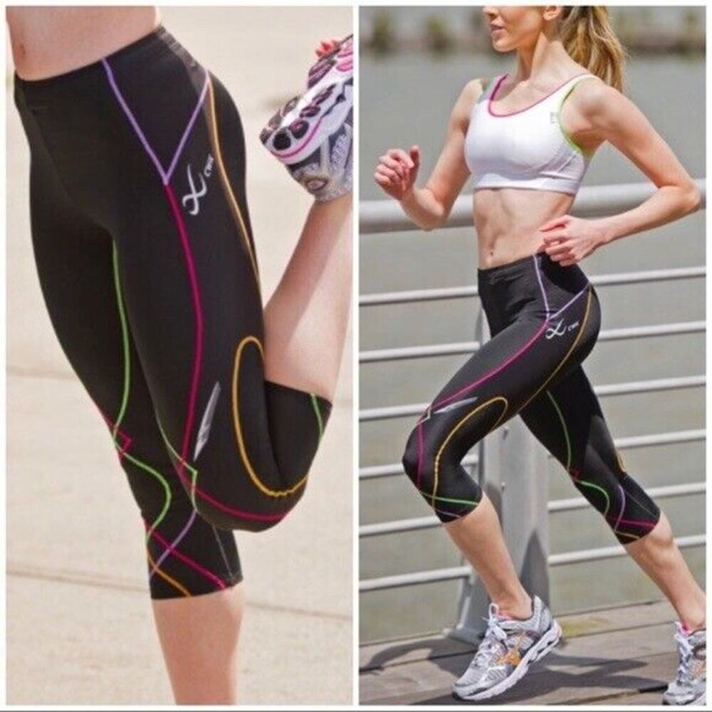 CW-X | Black Rainbow 3/4 Length Stabilyx UPF 50+ Cropped Compression Leggings